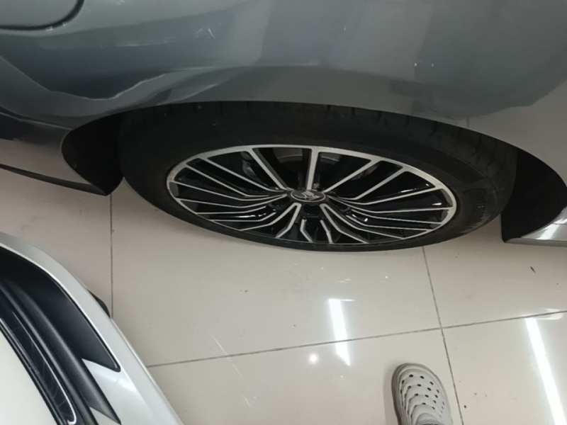 Used BYD Han 2022 DM-i 121KM Luxury Model — 25