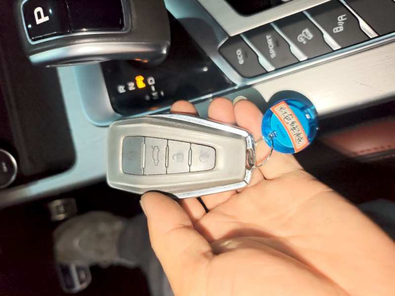 Used Geely Auto Coolray 2020 PRO 260T DCT Knight — 8