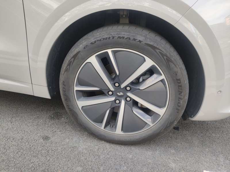 Used Li Auto L6 2024 Pro Model — 17
