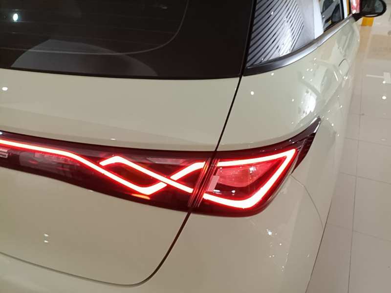 Used BYD Dolphin 2021 405 km Free Version — 7