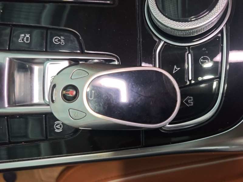 Used Hongqi H9 2020 2.0T Smart Connect Flagship Edition – Chinese Trim Xiang — 20