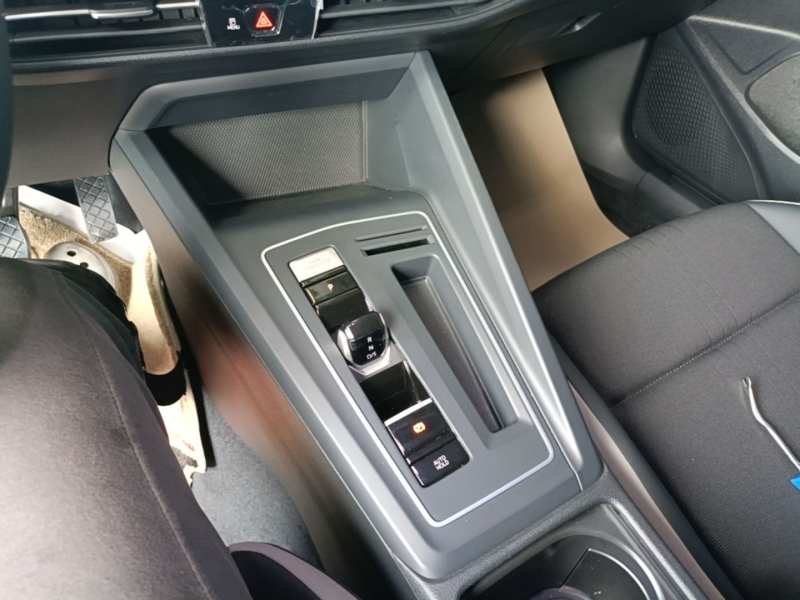 Used Volkswagen Golf 2023 Facelift 280TSI DSG Pro — 13