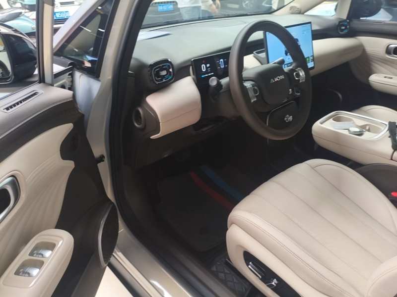 Used AION UT 2025 420 Prestige Edition — 15