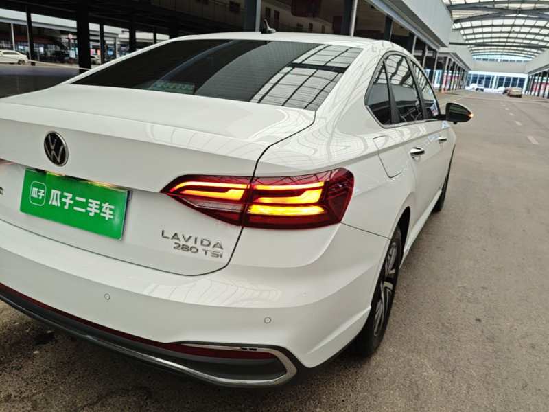 Used Volkswagen Lavida 2023 280TSI DSG Full-Comfort Edition — 7