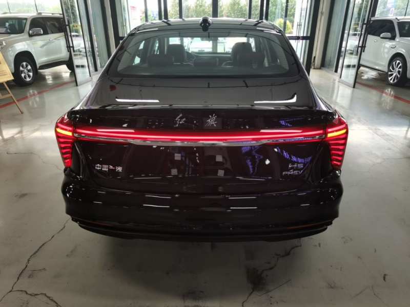 Used Hongqi H5 PHEV 2025 130 Super Hybrid Version — 5