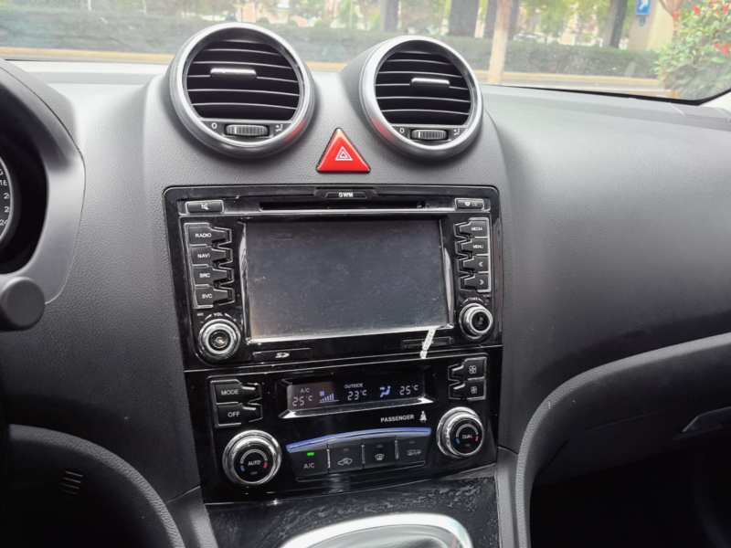 Used Haval H6 2015 Upgraded Model 1.5T Manual Two-Wheel Drive Elite Version — 12