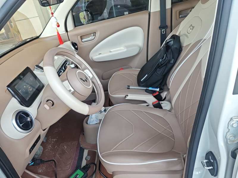 Used Wuling Hongguang MINIEV 2025 Four-Door Version Advanced Edition — 14