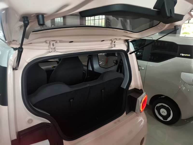 Used Wuling Hongguang MINIEV 2024 3rd Generation 215km Advanced Version — 18