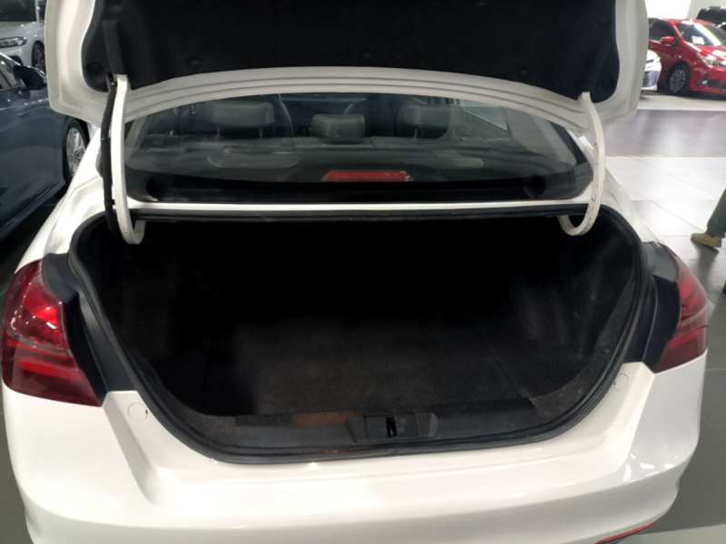 Used Geely Auto Emgrand 2019 Leading Edition 1.5L CVT Luxury Model China VI Standard — 18