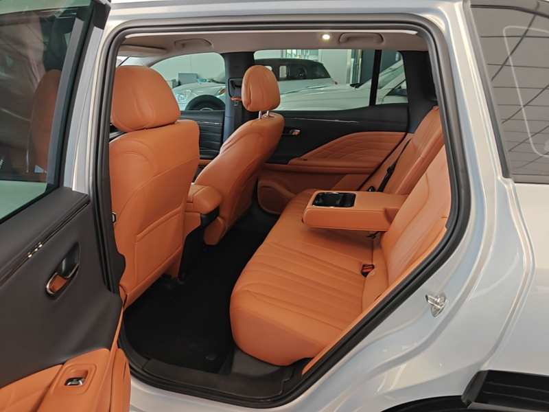 Used AION V 2024 Aion Tyrannosaurus 520 Smart Luxury Edition — 16