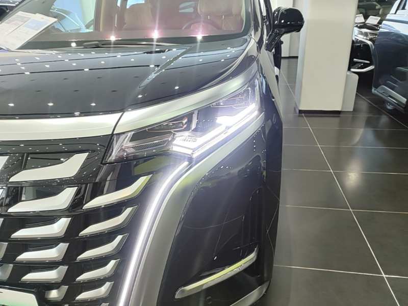 Used Denza D9 2025 DM-i Intelligent Drive 1020 Four-Wheel Drive Prestige Model — 23