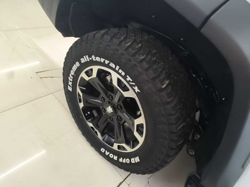 Used Tank 300L New Energy 2026 Model Tank 300L Hi4-Z — 25