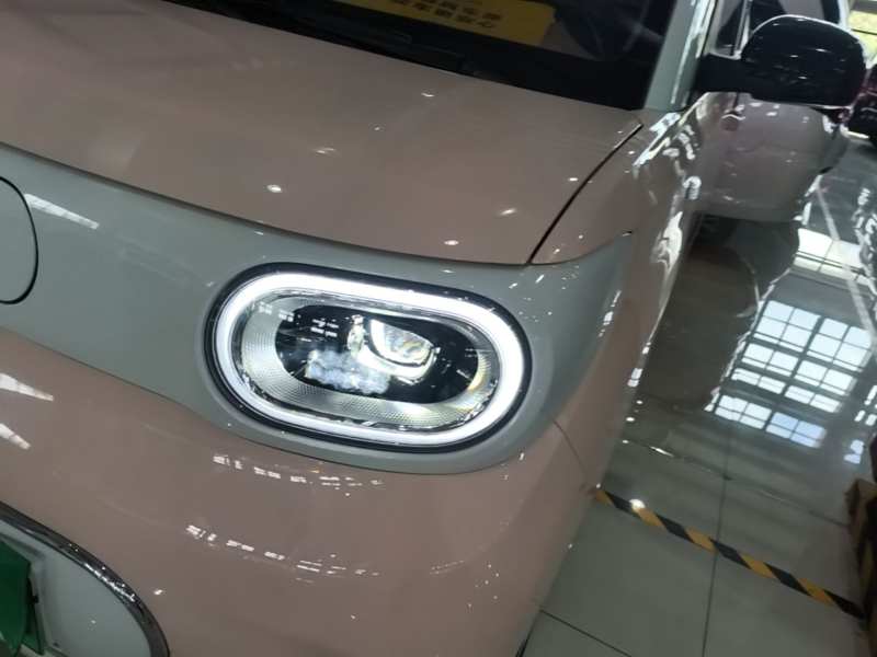 Used Wuling Hongguang MINIEV 2024 3rd Generation 215km Advanced Version — 23