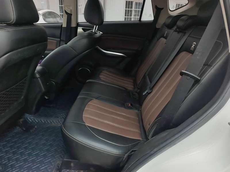Used BYD Song 2016 GaiShi Edition 1.5TI Manual Elite Model — 18