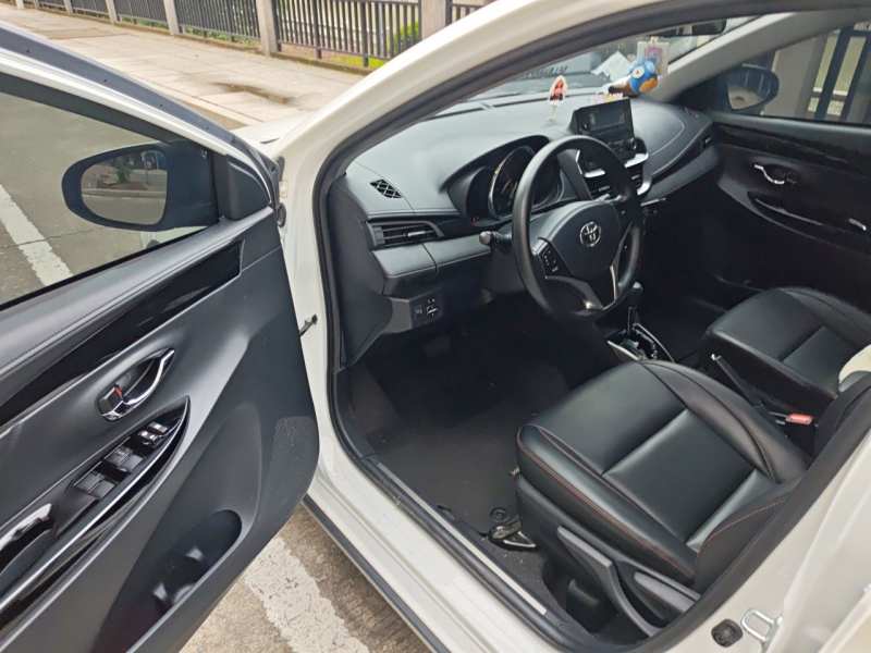 Used Toyota YARiS L Zhi Xuan 2022 X-Trail 1.5L CVT Luxury PLUS Edition — 17