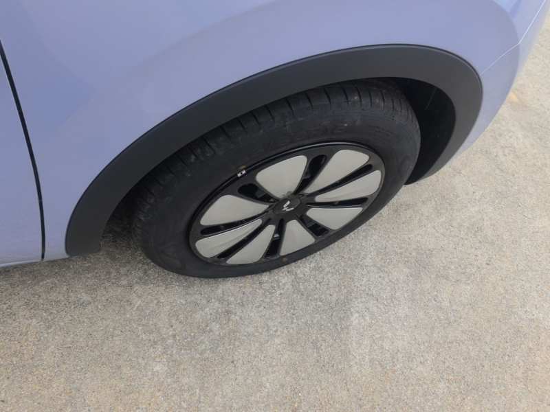 Used Wuling Bingo 2025 333 km Enjoyment Version — 25