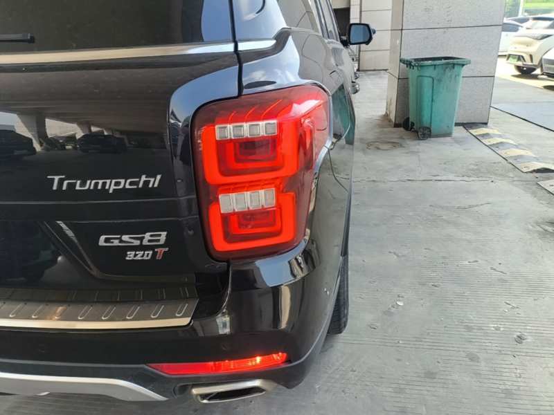 Used GAC Trumpchi GS8 2017 320T Four-Wheel Drive Luxury Smart Connectivity Version (7 Seats) — 7
