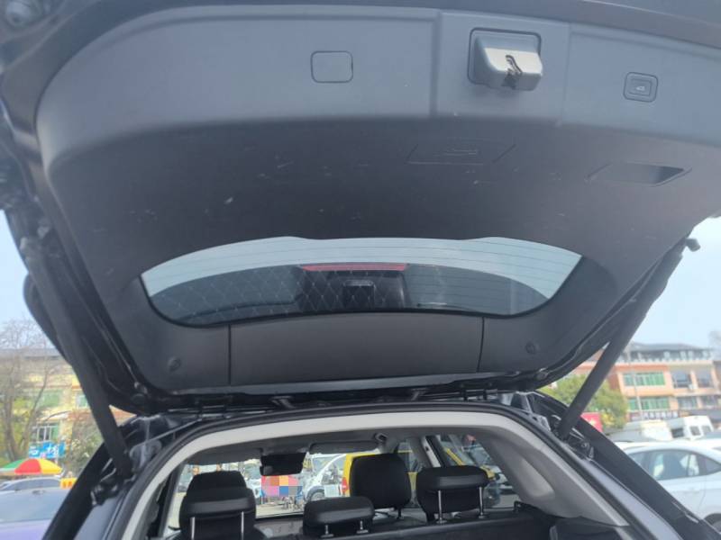 Used Hongqi HS5 2023 2.0T Qixiang Pro Edition — 18