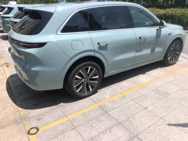 Used Li Auto L6 2025 Max Smart Refresh Edition — 6