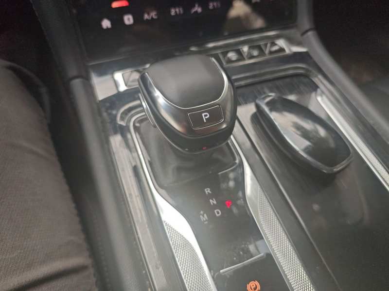 Used Hongqi H5 2023 2.0T Automatic Smart Connect Flagship Edition – Chinese Trim Chang — 10