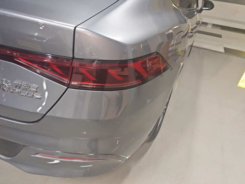 Used BYD Qin PLUS 2023 Champion Edition DM-i 120KM Beyond Model — 7