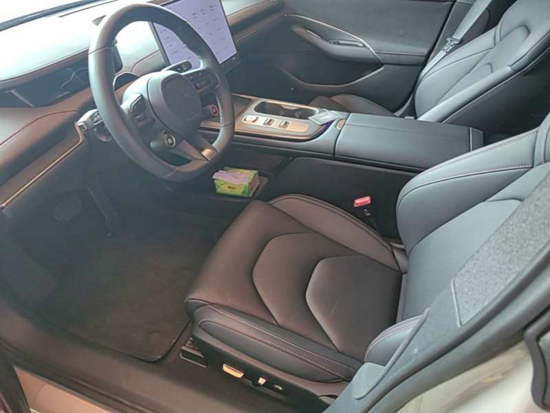 Used Xiaomi Auto SU7 2024 Rear-Drive Long-Range Intelligent Driving Version — 14