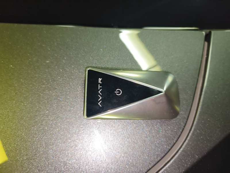Used Avatr 12 2025 Ultra Extended-Range Edition — 8