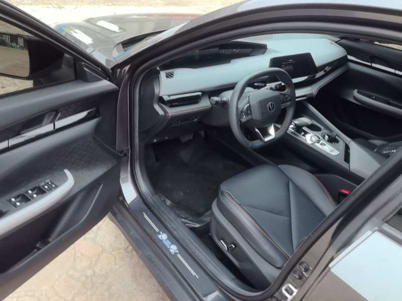 Used CHANGAN UNI-V 2022 1.5T Excellence Model — 15