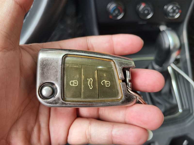 Used Volkswagen Lavida 2023 1.5L Automatic 5 Million Edition — 18