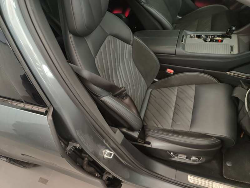 Used Lynk & Co 09 2021 2.0T Halo Six-Seater — 24