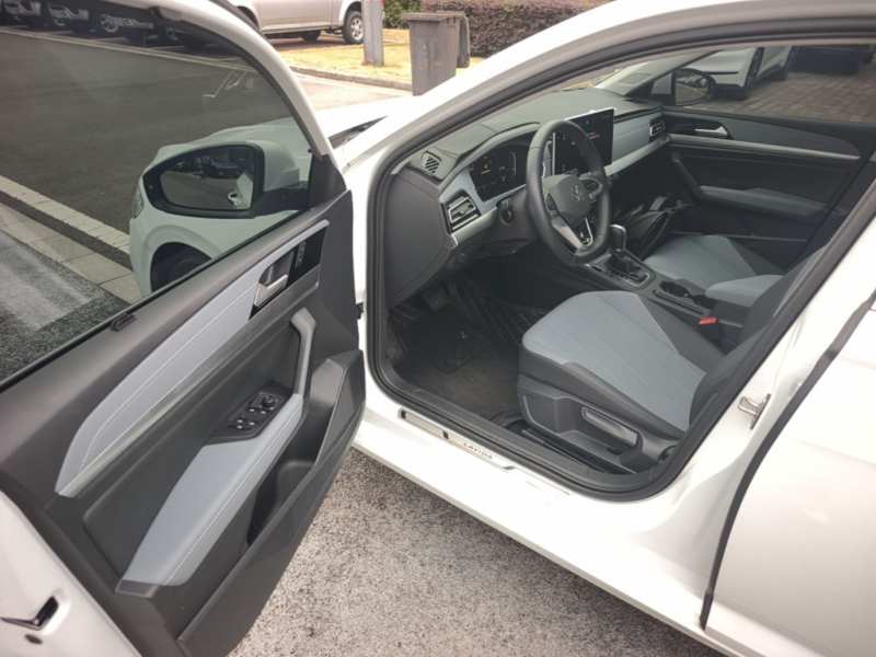 Used Volkswagen Lavida 2023 1.5L Automatic 5 Million Edition — 15