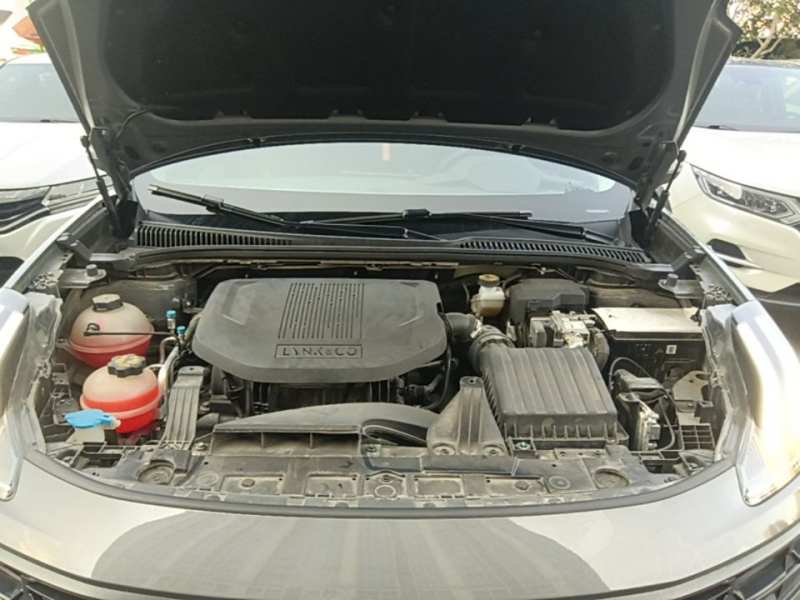 Used Lynk & Co 06 EM-P 2022 PHEV 84 km Range Pro Version — 19