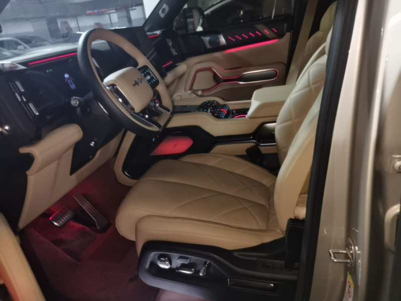 Used Formula Leopard 8 2025 Smart & Brave Flagship Edition 7 Seats — 14
