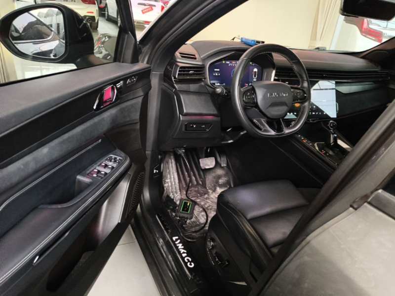 Used Lynk & Co 01 2021 2.0TD Four-Wheel Drive Hype-Halo — 15