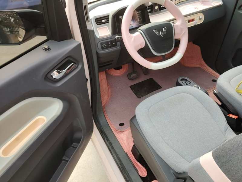 Used Wuling Hongguang MINIEV 2022 Macaron Premium Model – Lithium Iron Phosphate — 14