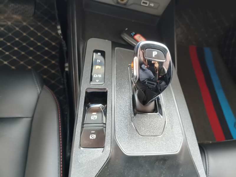 Used MG 5 2022 300TGI DCT Chao Yue Luxury Edition — 15