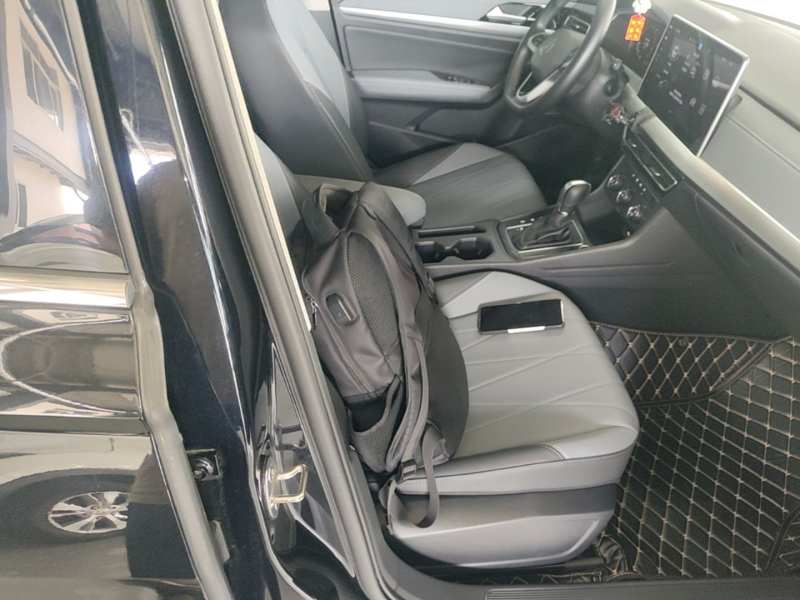 Used Volkswagen Lavida 2023 1.5L Automatic 5 Million Edition — 24
