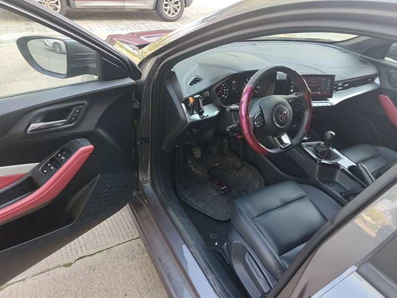 Used MG 5 2023 180 DVVT Manual Luxury Edition — 15