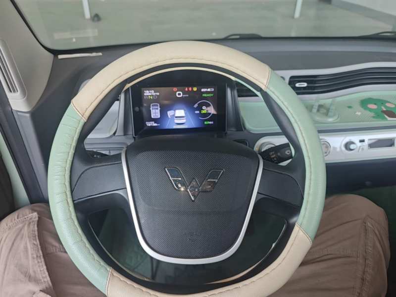 Used Wuling Hongguang MINIEV 2022 Macaron Premium Model – Lithium Iron Phosphate — 10