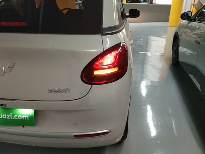 Used Wuling Bingo 2023 203km Light Edition — 7