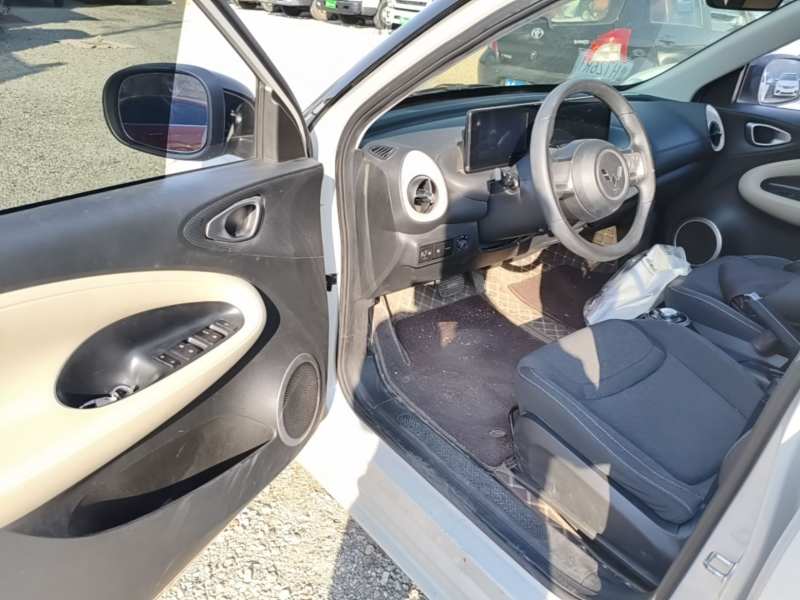 Used Wuling Bingo 2023 203km Light Edition — 15