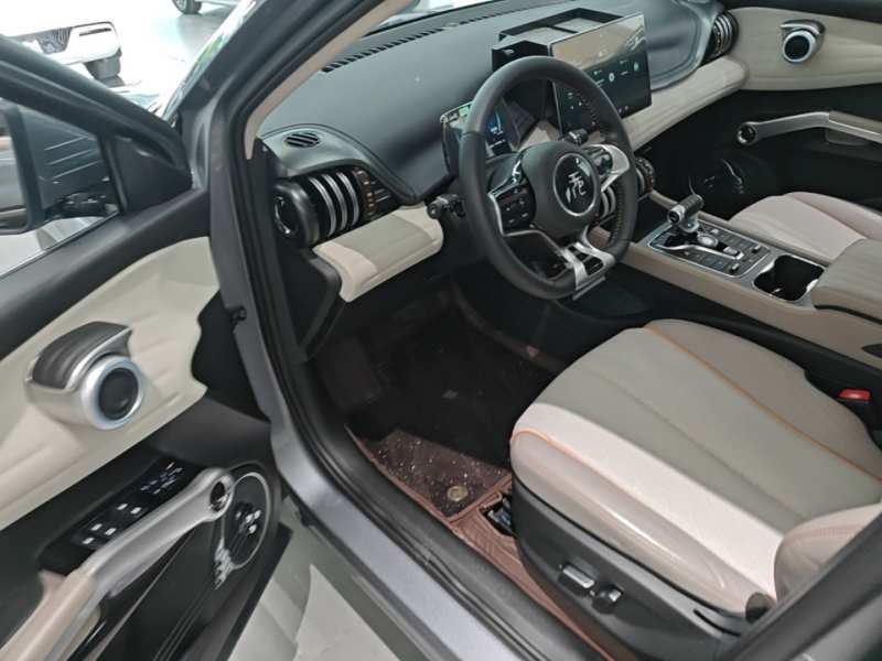 Used BYD Yuan PLUS 2024 Honor Edition 510KM Leading Model — 15