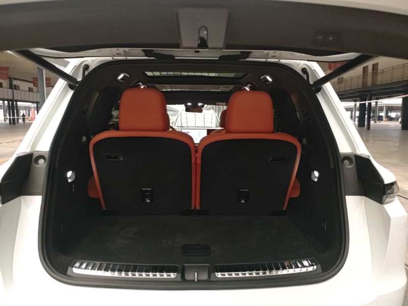 Used Li Auto L9 2025 Ultra Smart Refreshed Edition — 18
