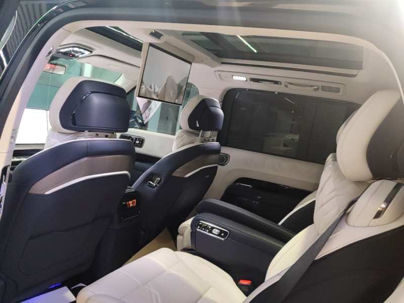 Used Zeekr 9X 2025 Hyper Edition 70kWh — 17