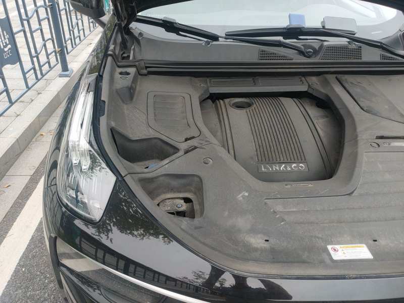 Used Lynk & Co 01 EM-P 2019 1.5T PHEV Pro — 23