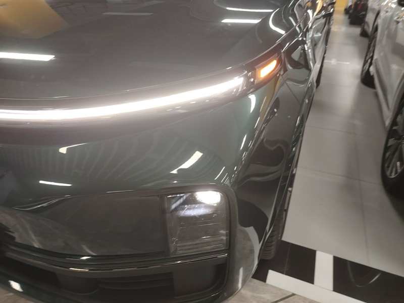 Used Li Auto L8 2025 Max Smart Refresh Edition — 23