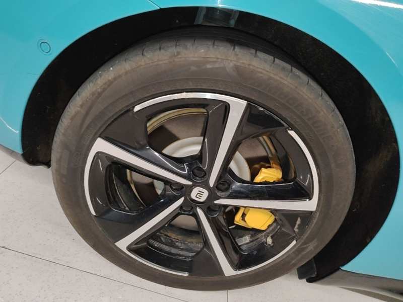 Used Xiaomi Auto SU7 2024 Four-Wheel Drive Ultra-Long Range Advanced Intelligent Driving Max Edition — 25
