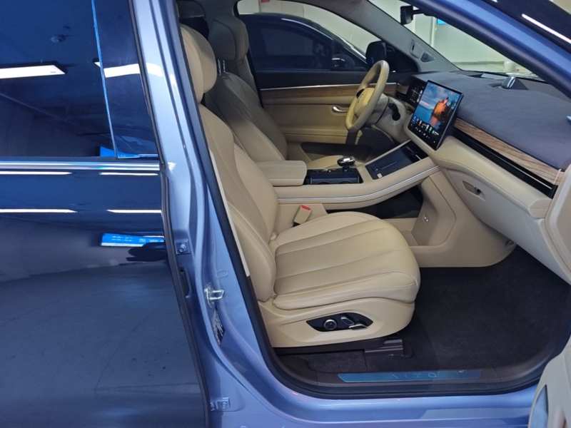 Used AITO/LUXEED/MAEXTRO/SAIC/STELATO AITO M7 2024 1.5T Rear-Drive Plus Version 5 Seats — 24