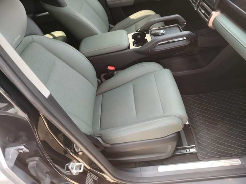 Used iCAR 03 2024 501km Two-Wheel Drive Long-Range Version — 24