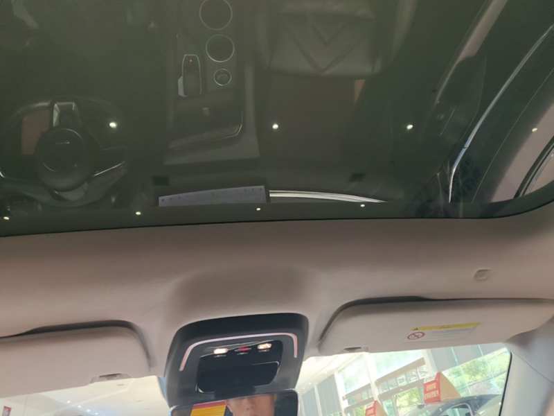 Used Zeekr 001 2023 WE Edition 86 kWh — 17